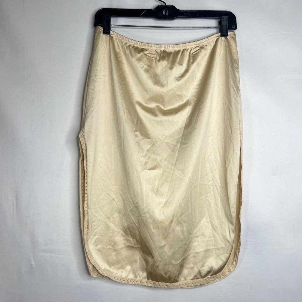 Vanity Fair Tan Half Slip Skirt Large Lace Trim Side Slits Fairy Romantic Layers